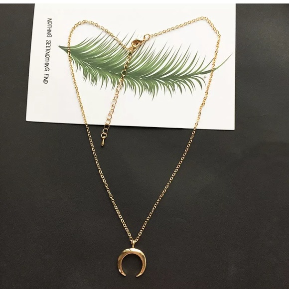 Gold silver moon layered necklace - Picture 6 of 8